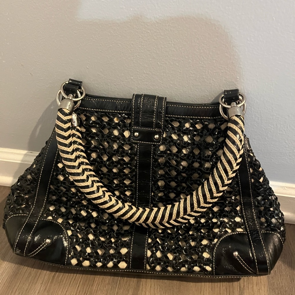 vintage black and white woven rafē ny brand purse great condition